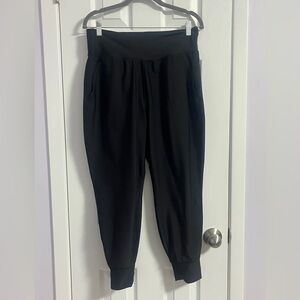 Old Navy Hi Rise Jogger black large petite